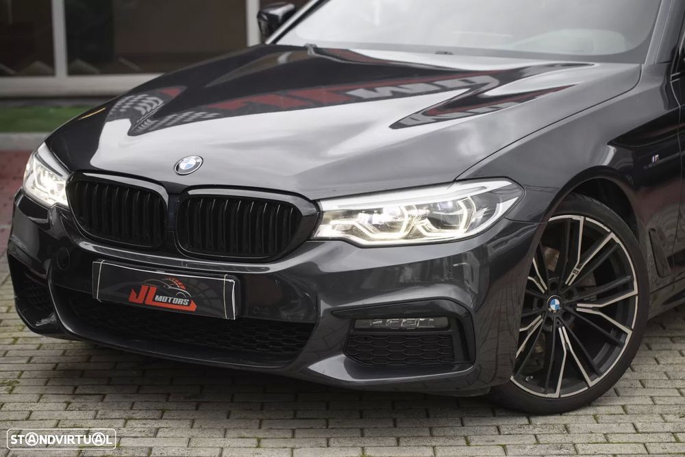 BMW 520 d Pack Desportivo M Auto - 9