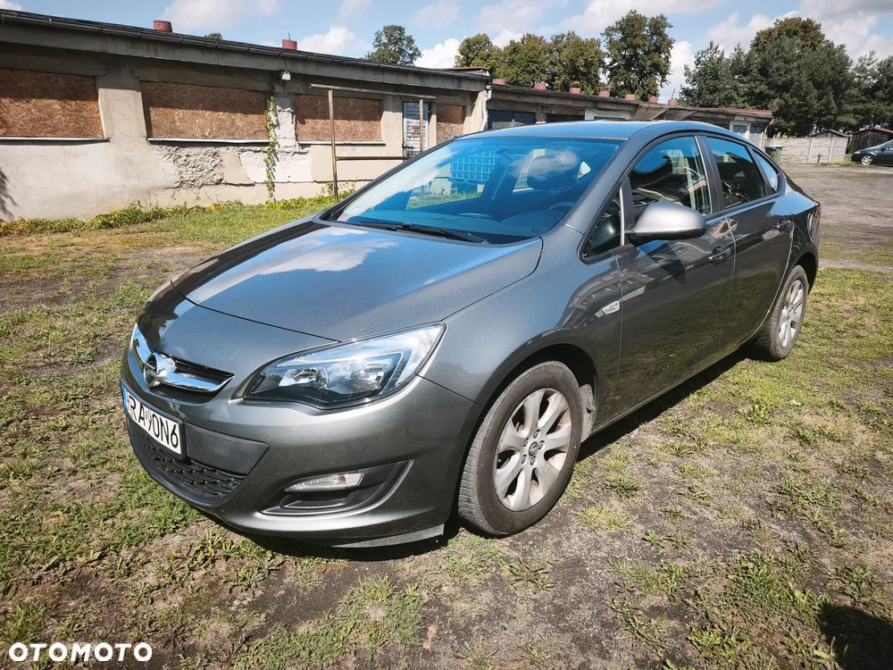 Opel Astra 1.6 Enjoy - 2