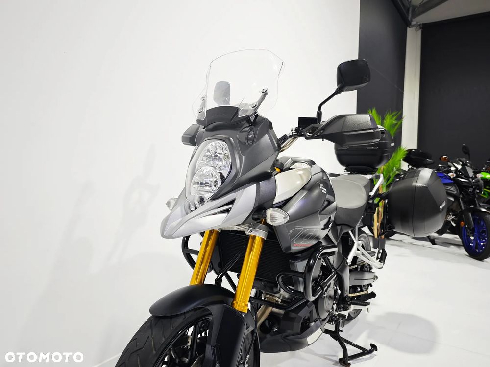 Suzuki V-STROM - 17