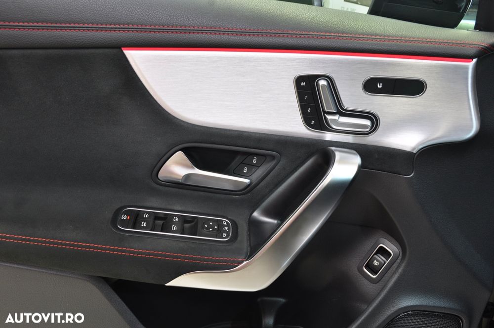 Mercedes-Benz CLA 200 - 9