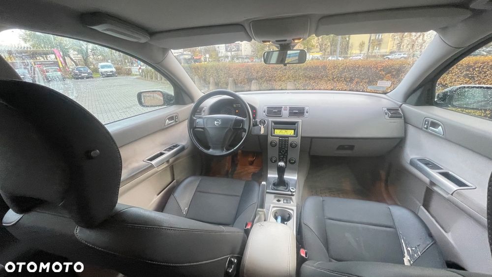 Volvo V50 2.0D - 10