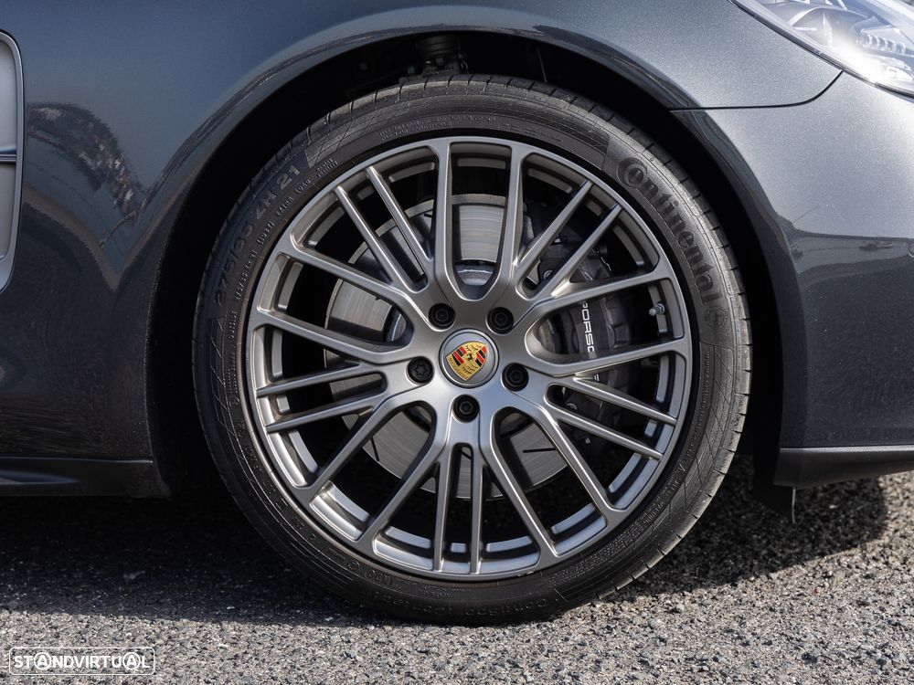 Porsche Panamera 4 E-Hybrid Platinum Edition com PDLS - 11
