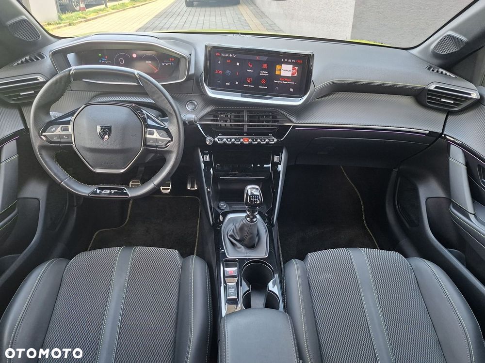 Peugeot 208 1.2 PureTech GT S&S - 19