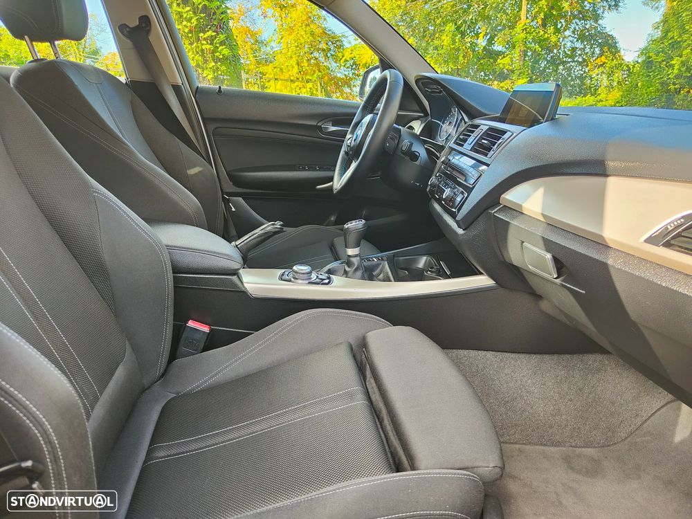 BMW 116 d Pack M - 6