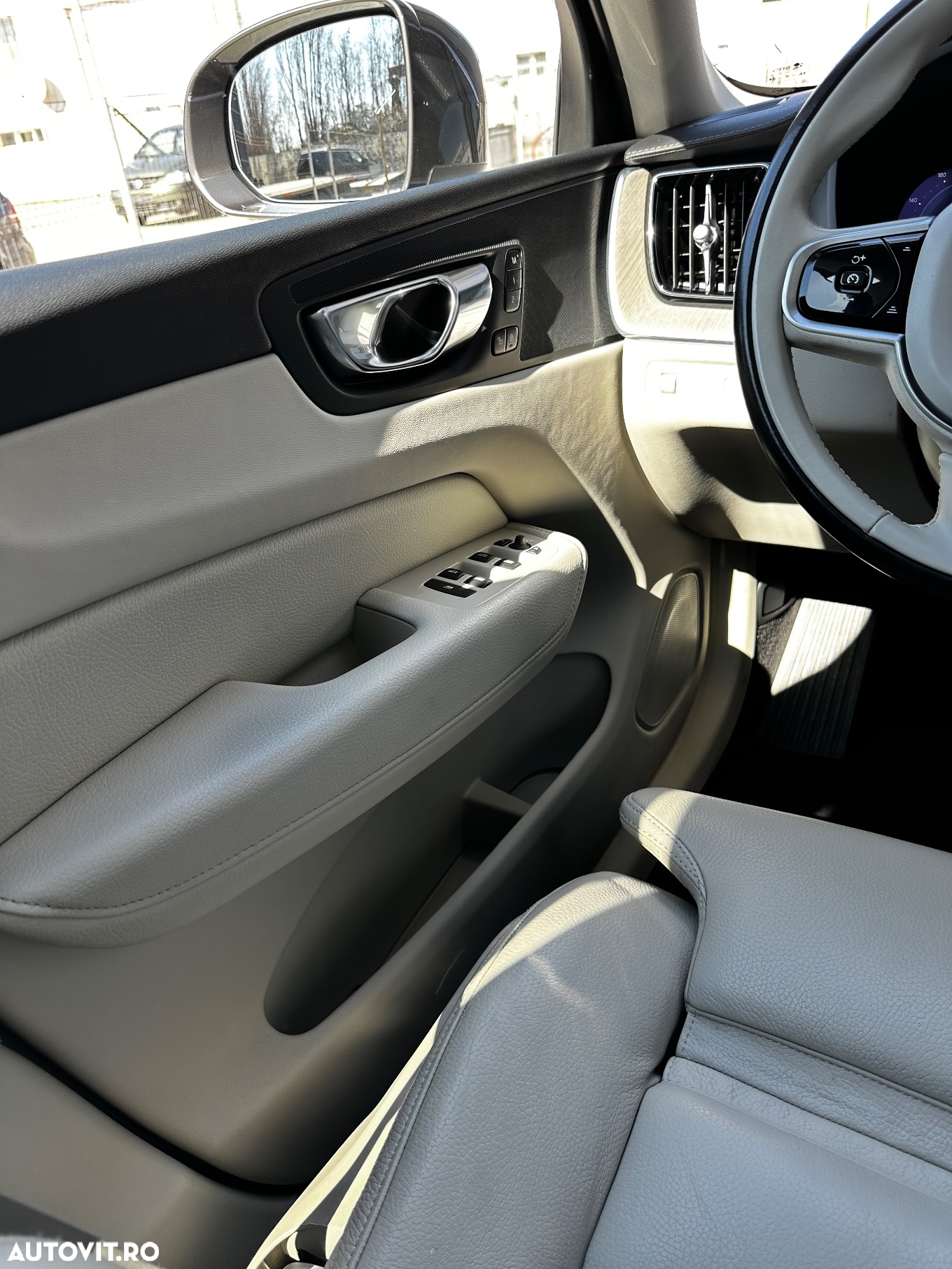 Volvo XC 60 B4 D AWD Geartronic Inscription - 15