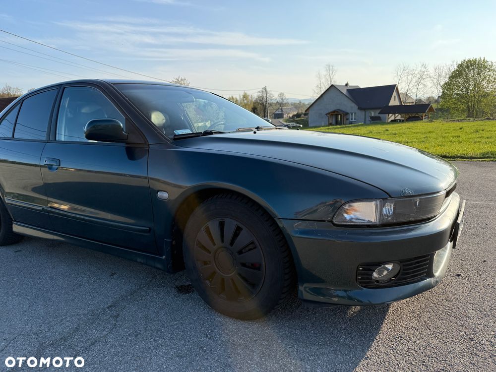 Mitsubishi Galant - 8