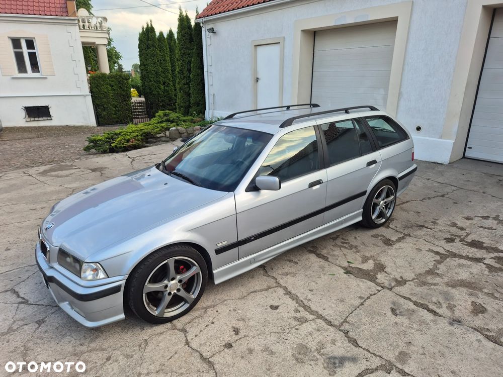 BMW Seria 3 - 24