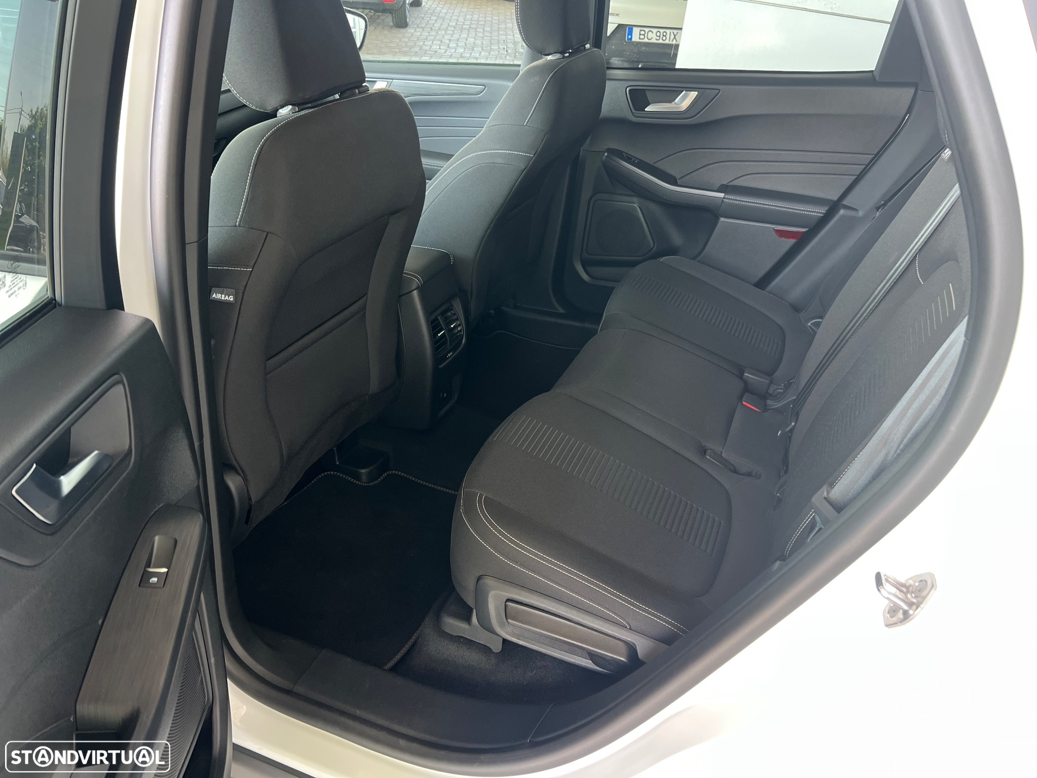 Ford Kuga 2.5 PHEV Active - 14