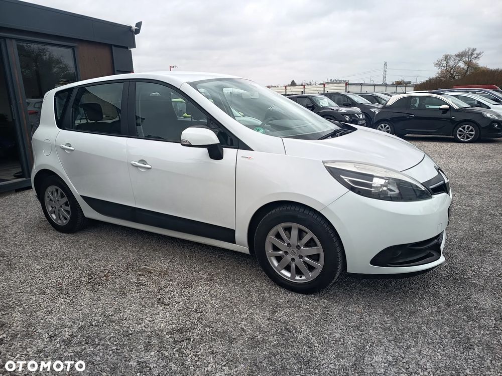 Renault Scenic 1.6 16V 110 TomTom Edition - 9