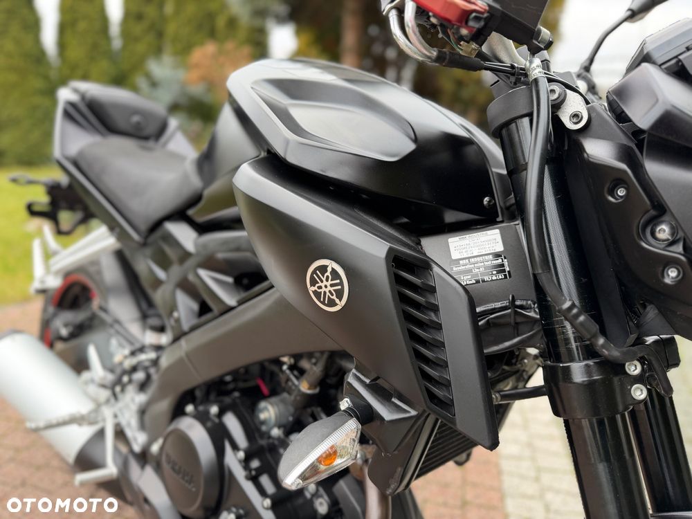 Yamaha MT - 4