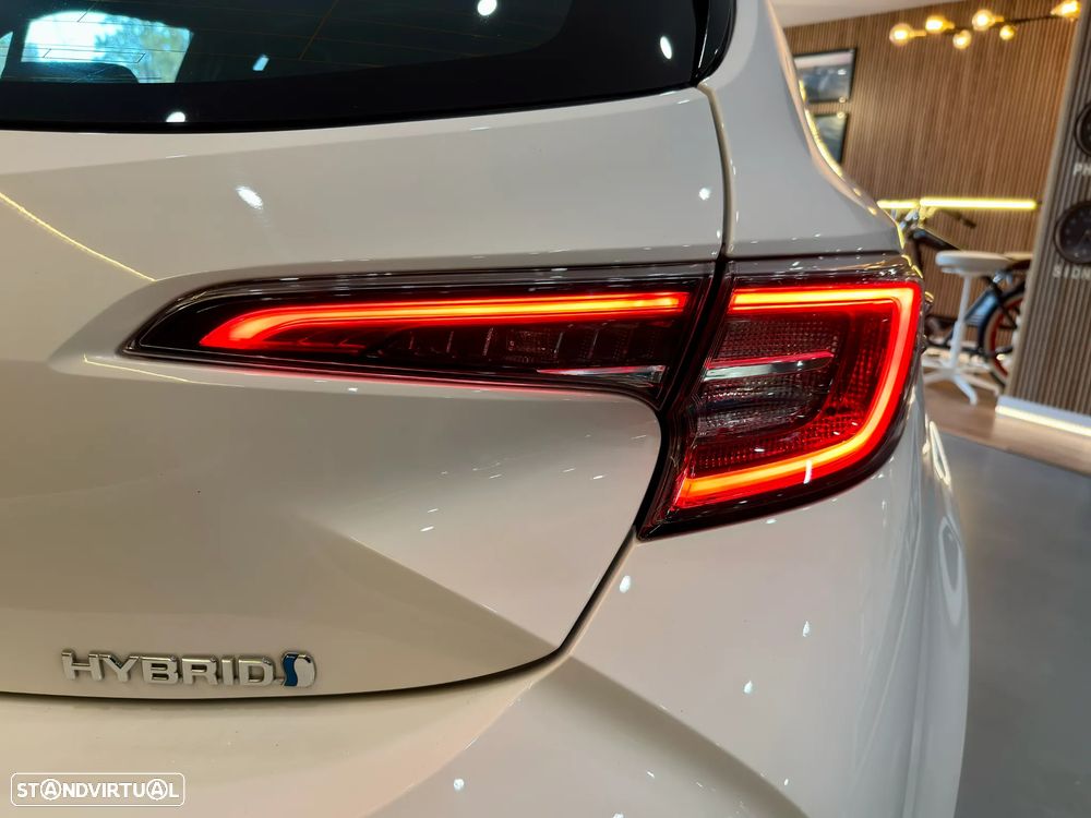 Toyota Corolla 1.8 Hybrid Active - 13