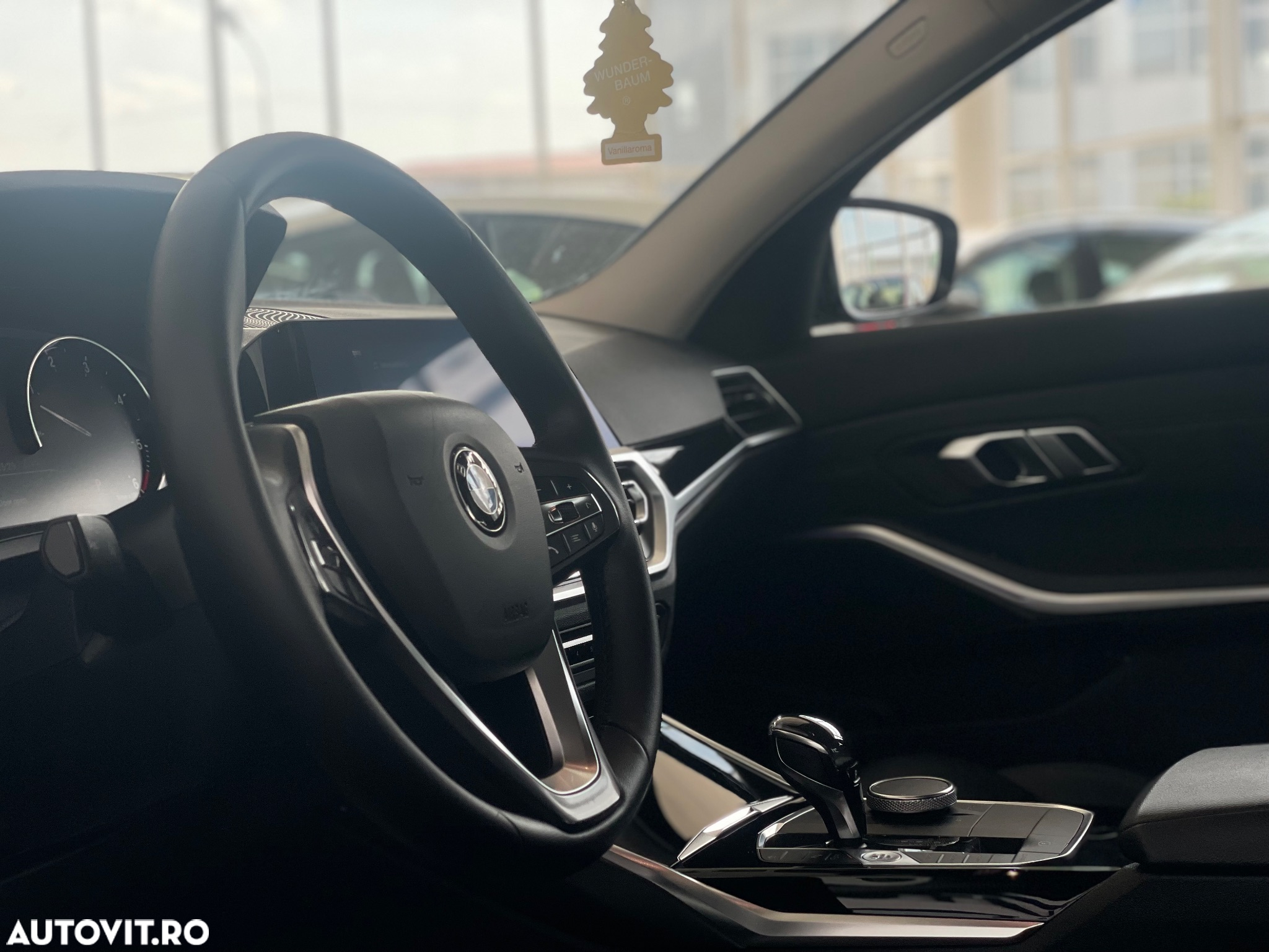 BMW Seria 3 318d AT MHEV - 13