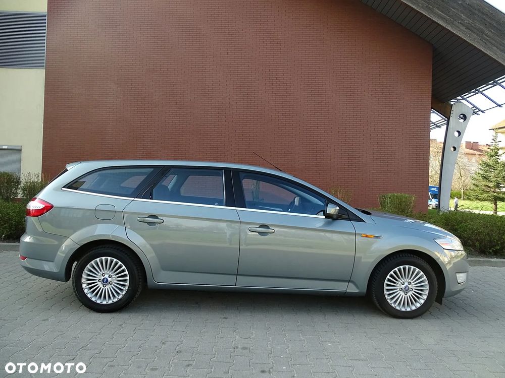 Ford Mondeo 2.0 TDCi Ghia X - 11