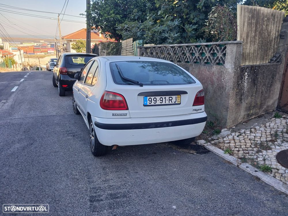 Renault Mégane 1.4 16V Fairway - 8