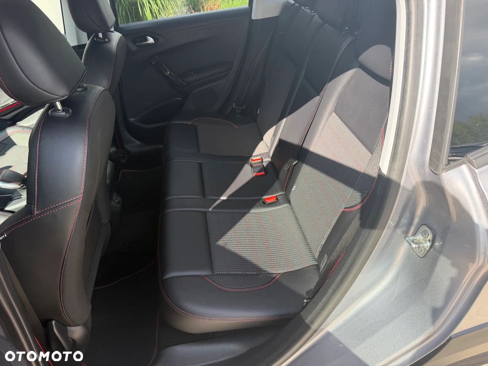 Peugeot 2008 - 20