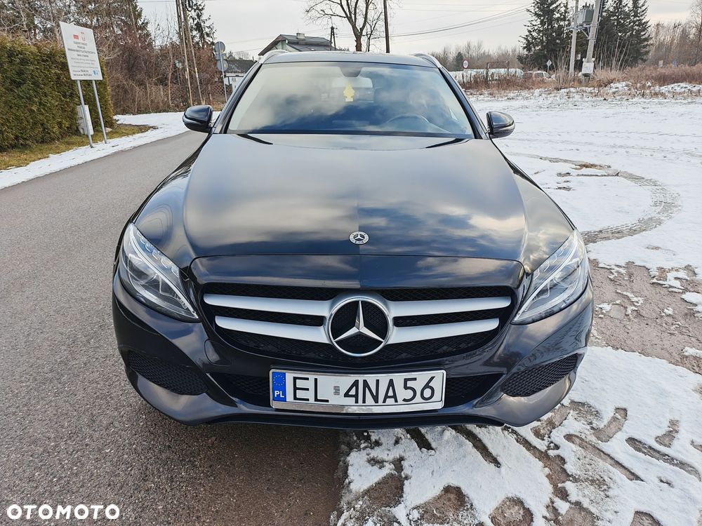 Mercedes-Benz Klasa C 200 d 7G-TRONIC - 23