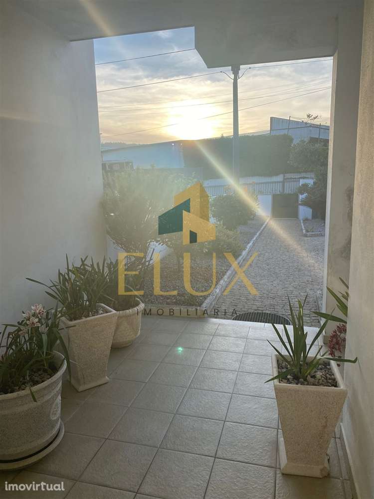 Moradia em Banda T3 Venda em Pedreira, Rande e Sernande,Felgueiras - Grande imagem: 2/15