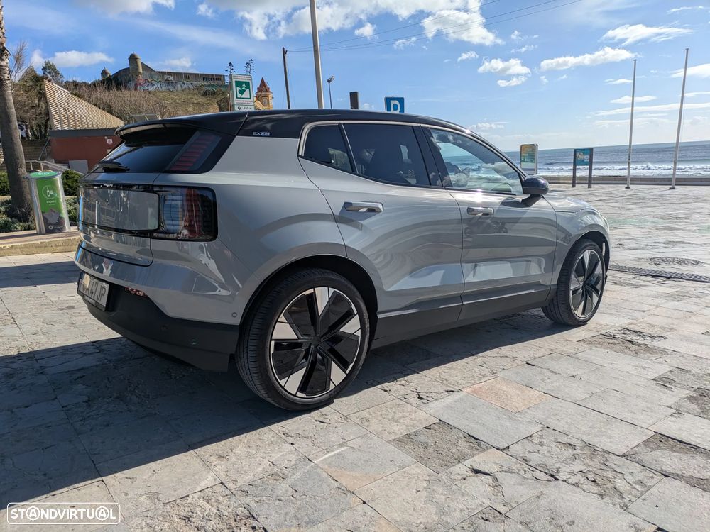 Volvo EX30 69 kWh Single Motor Extended Range Ultra - 5