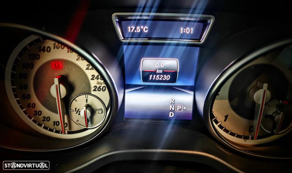 Mercedes-Benz CLA 220 CDI 7G-DCT StreetStyle - 17