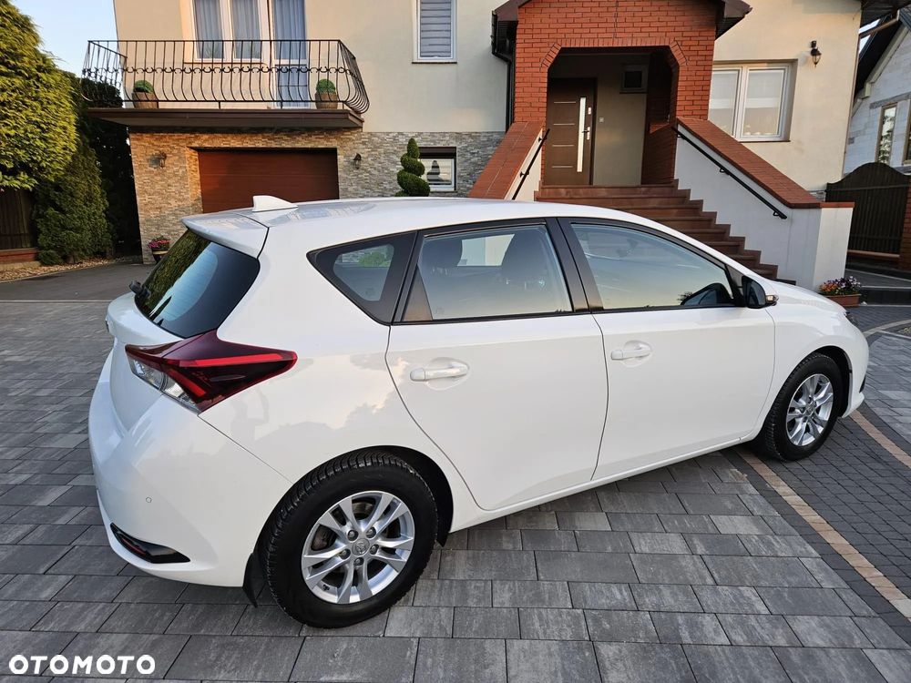 Toyota Auris 1.33 VVT-i Active - 10
