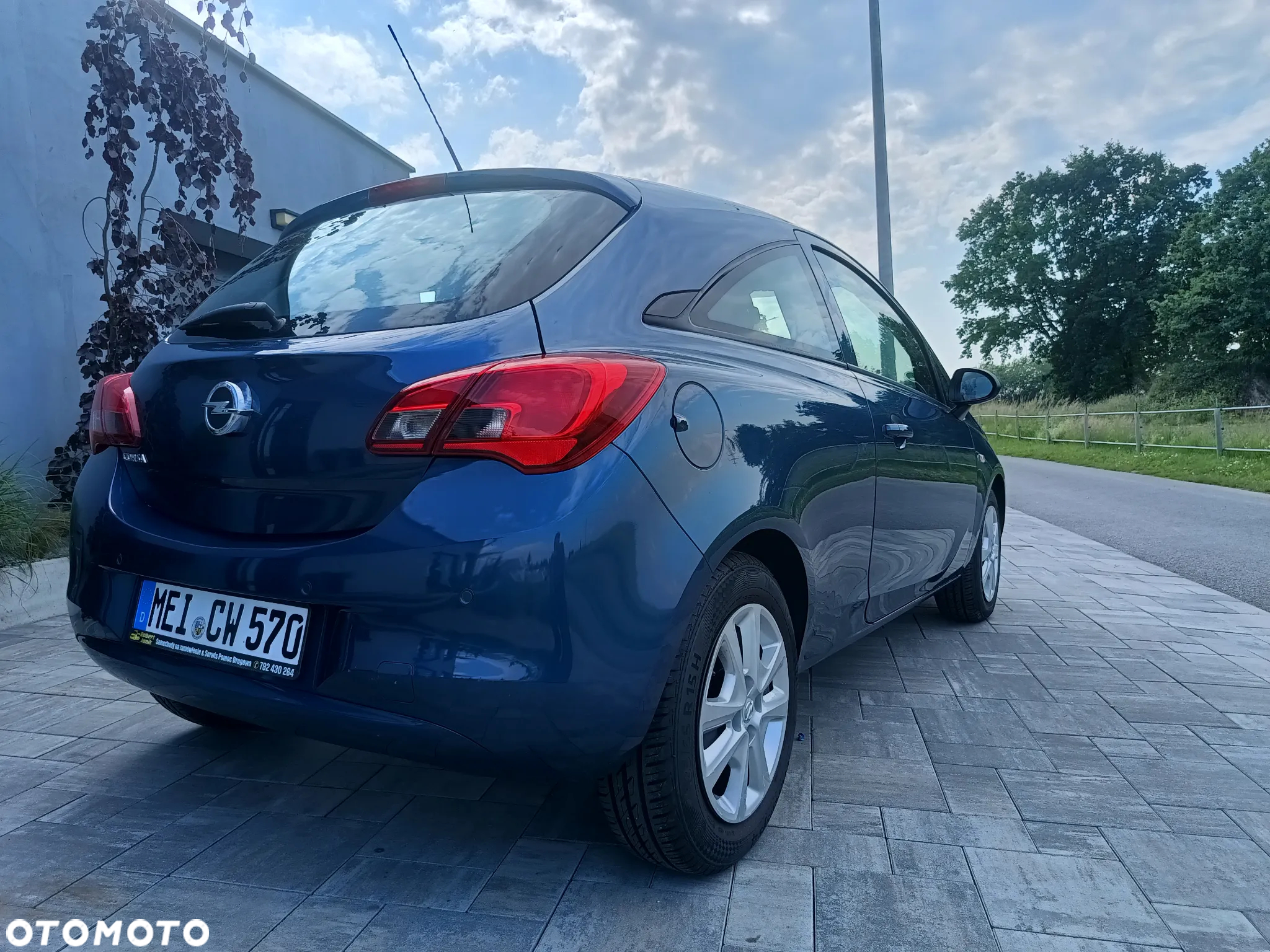 Opel Corsa 1.2 16V (ecoFLEX) Edition - 4