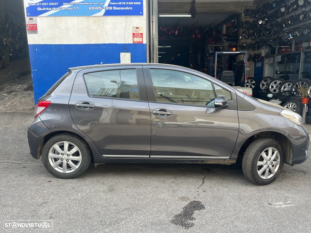 Toyota Yaris 1.4 D4D (Para Peças) - 2