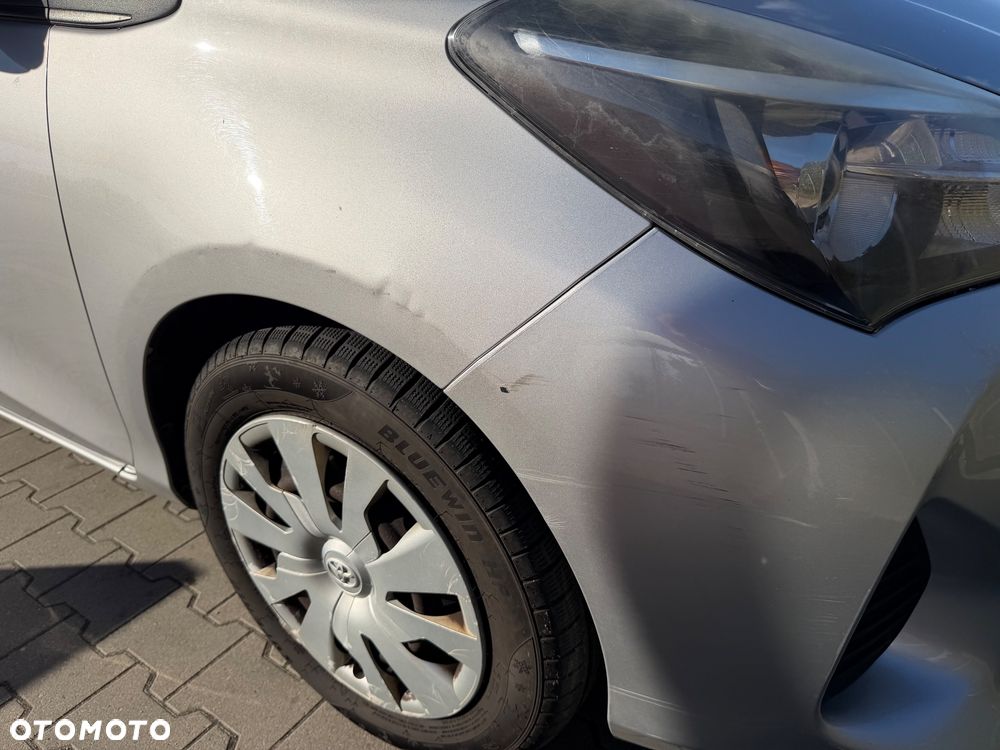 Toyota Yaris 1.4 D-4D Active - 9