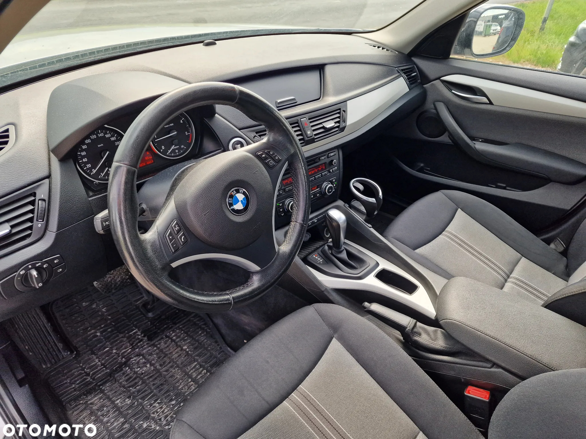 BMW X1 xDrive20d - 17