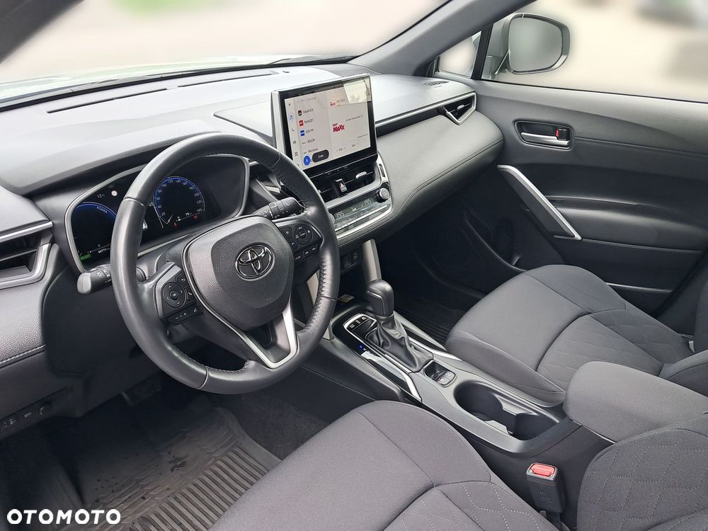 Toyota Corolla Cross - 5