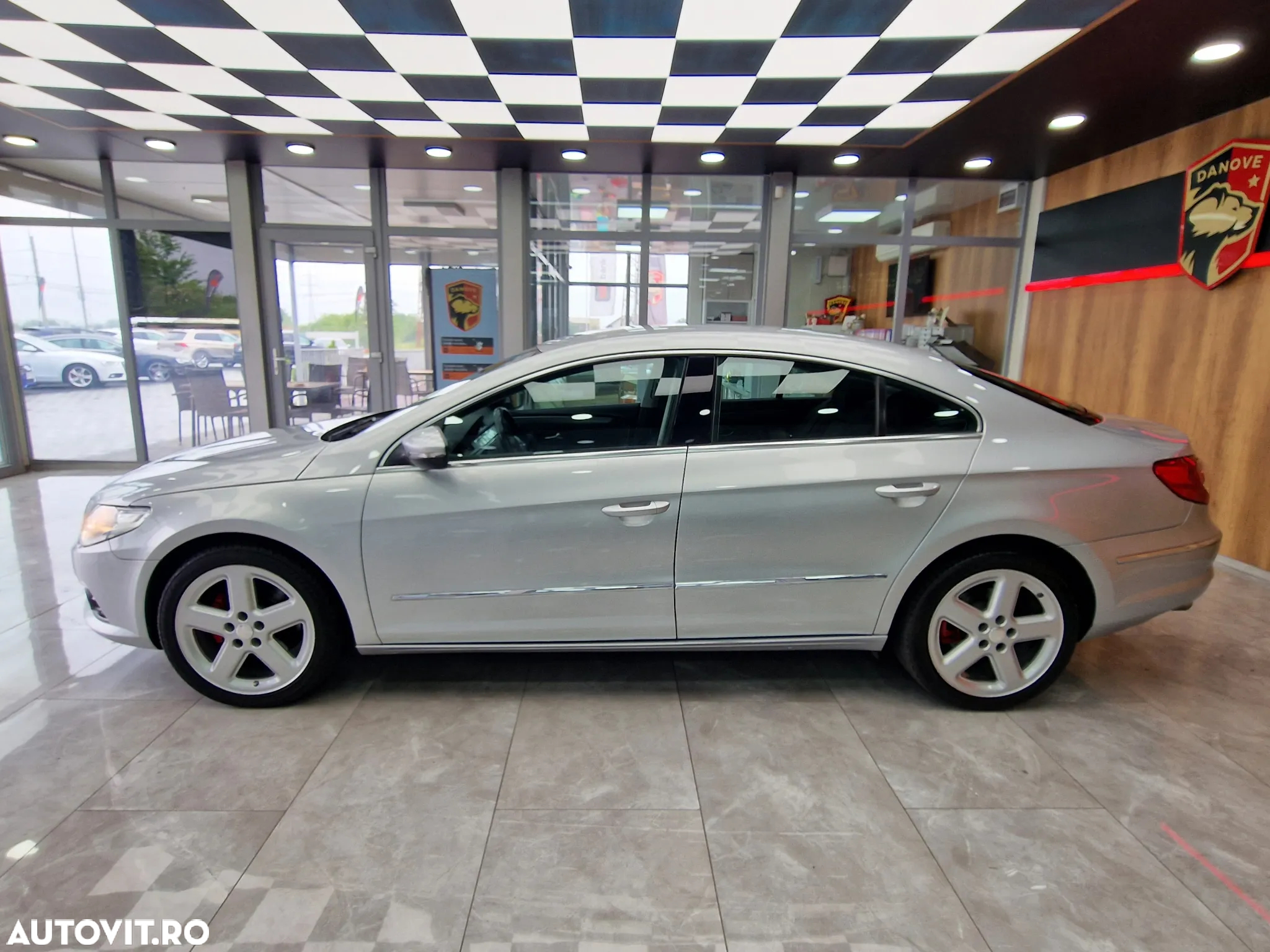 Volkswagen Passat CC 1.8 TSI DSG - 4