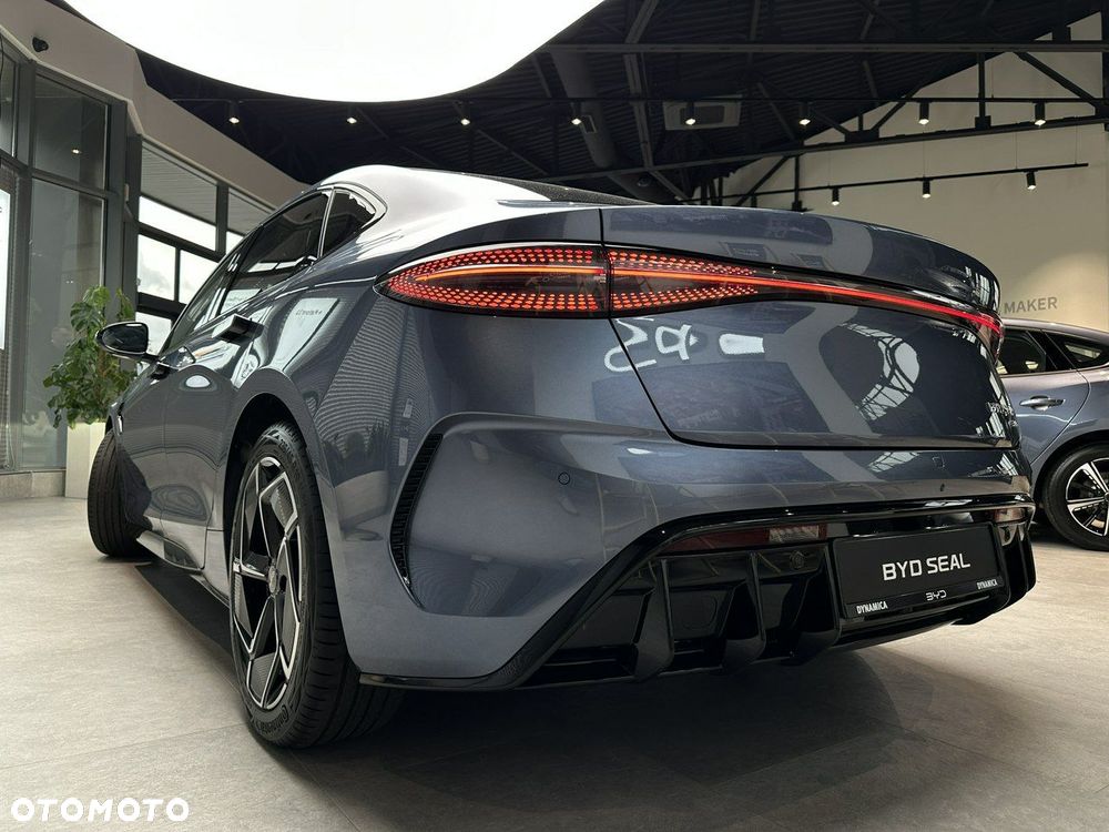 BYD Seal - 10