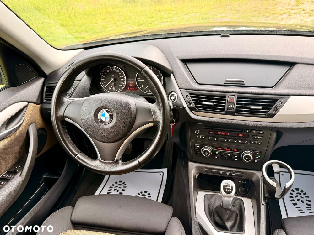 BMW X1 - 28