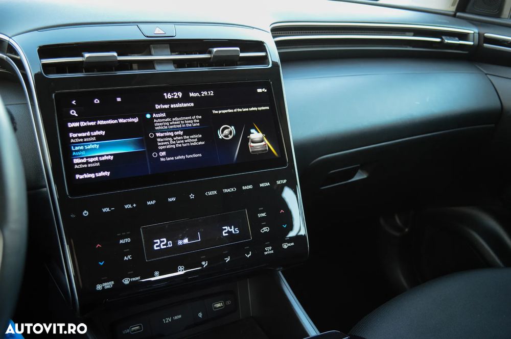 Hyundai Tucson 1.6 T-GDi HEV 2WD Advantage - 10