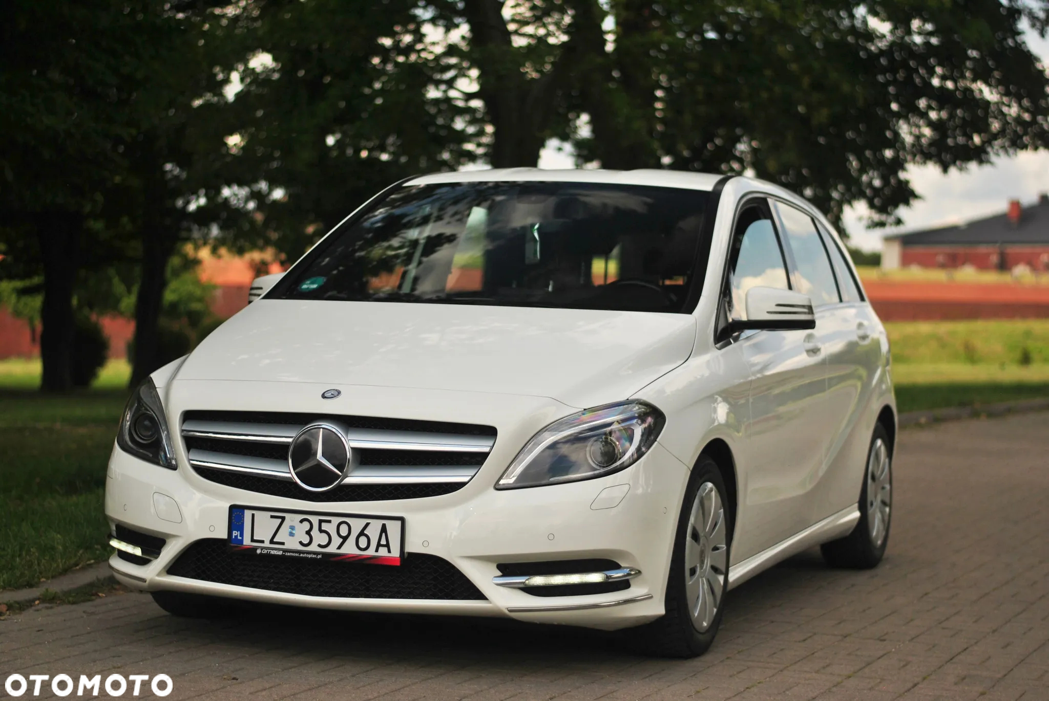 Mercedes-Benz Klasa B 180 (BlueEFFICIENCY) - 15