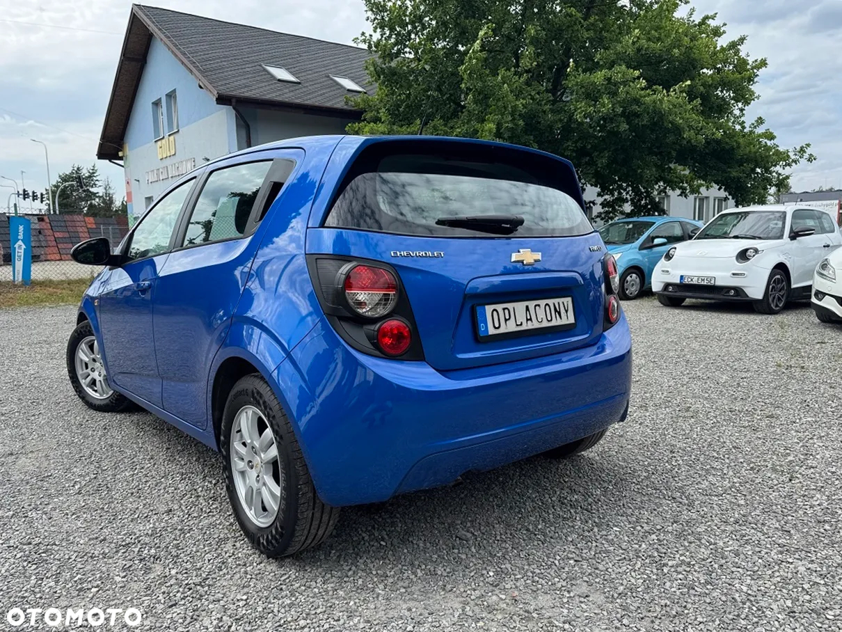Chevrolet Aveo - 8