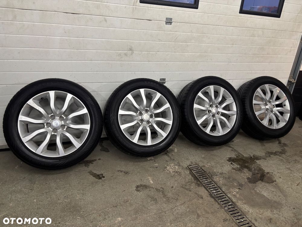 Alufelgi Land Rover 5x120 8.5Jx20 ET47 255/50/20 22r Nokian DK62-1007