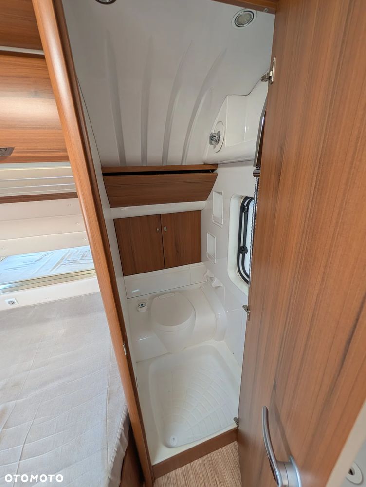 Hobby PREMIUM 560 - 12
