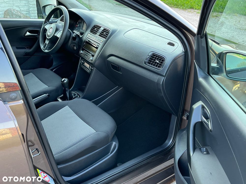 Volkswagen Polo 1.4 16V Comfortline Optimum - 17