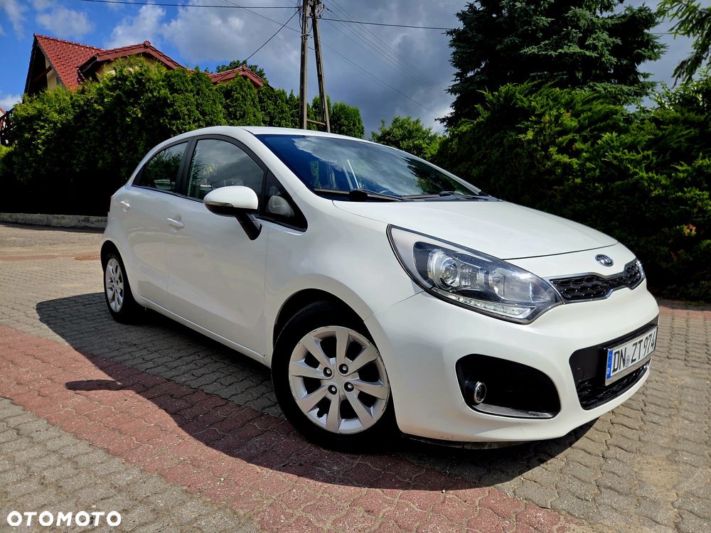 Kia Rio - 2