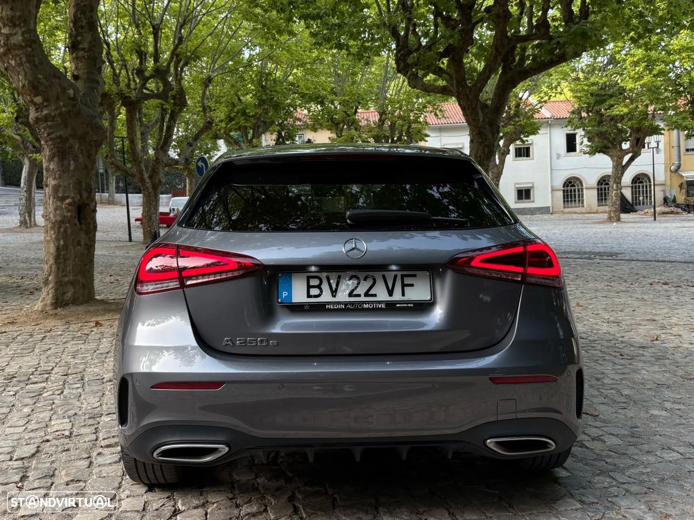 Mercedes-Benz A 250 e AMG Line - 11