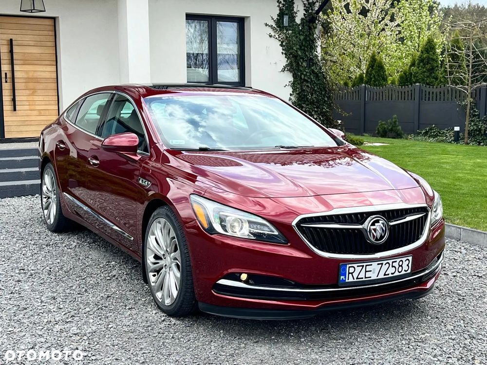 Buick Lacrosse - 14