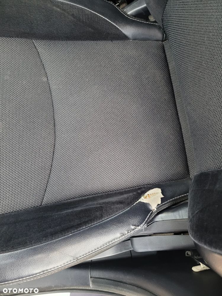 Mitsubishi Outlander 2.0 DID Intense - 13