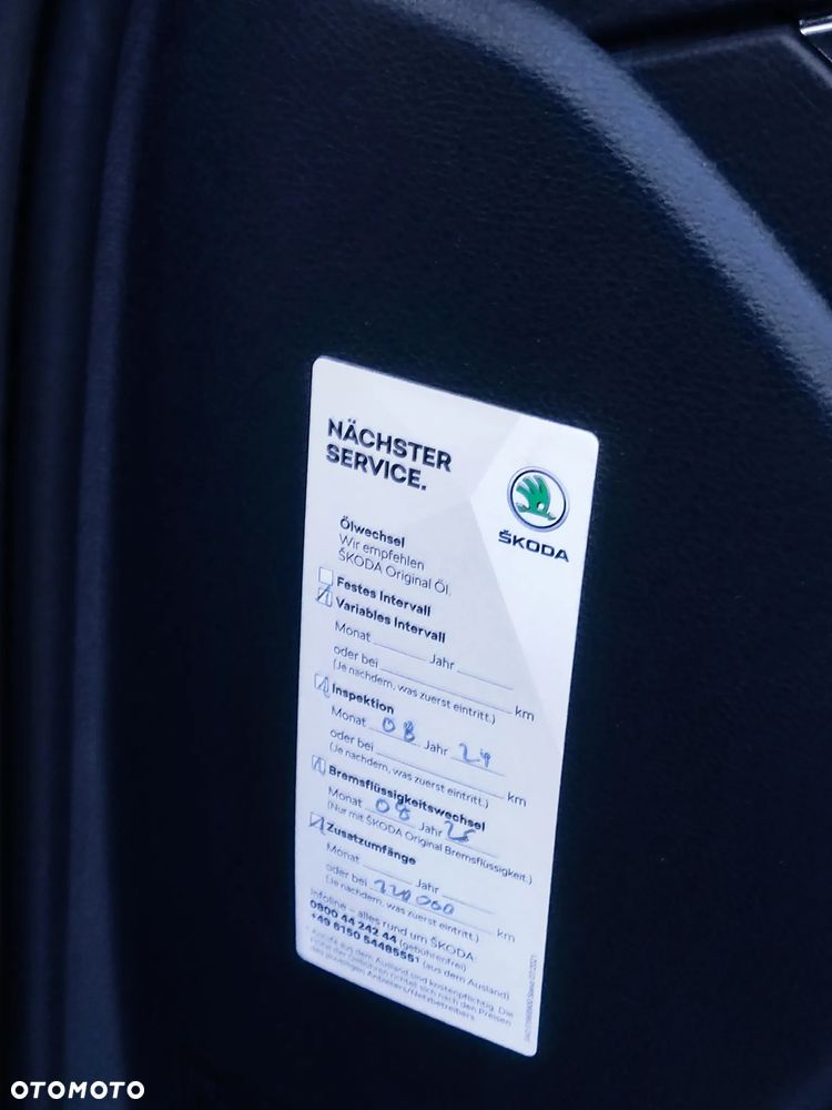 Skoda Octavia 1.4 TSI Joy DSG - 25