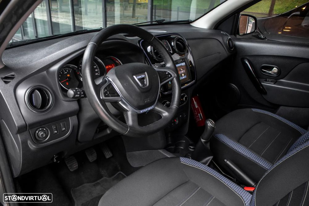 Dacia Sandero 1.0 SCe Stepway - 21