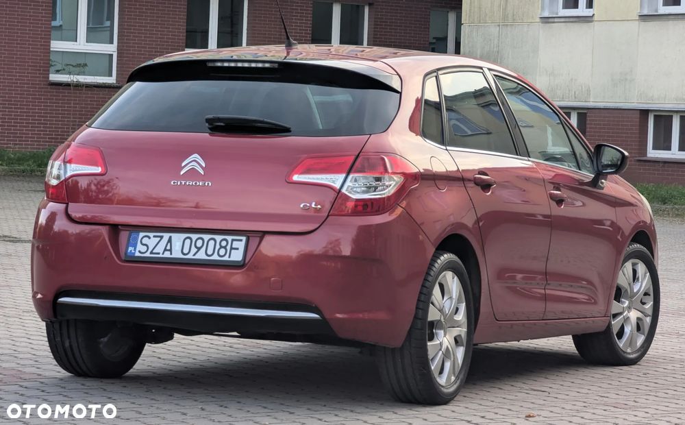 Citroën C4 e-HDi 110 Exclusive - 26