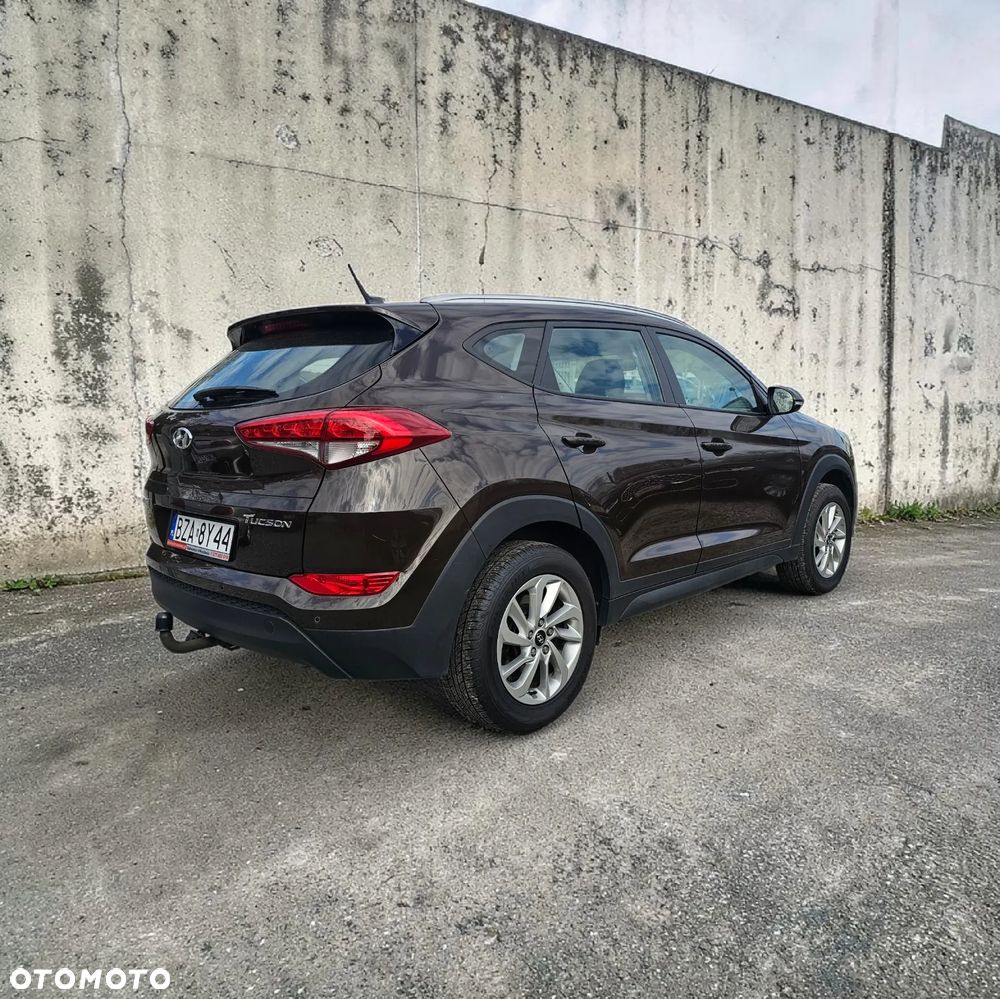 Hyundai Tucson blue 1.6 GDi 2WD Navi - 8
