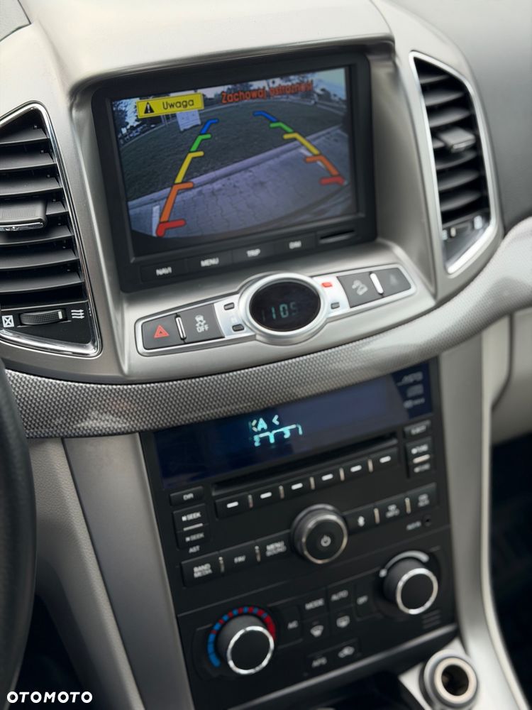 Chevrolet Captiva - 23