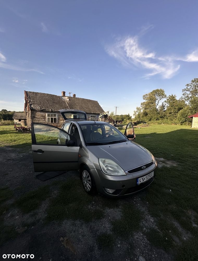 Ford Fiesta 1.6 Trend - 3