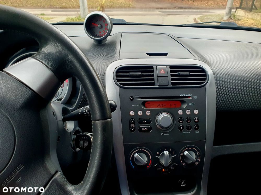 Opel Agila 1.0 12 V Enjoy mit Style Paket - 8