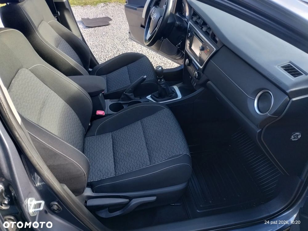 Toyota Auris 1.6 Valvematic Life - 29